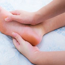 cornes sous les pieds