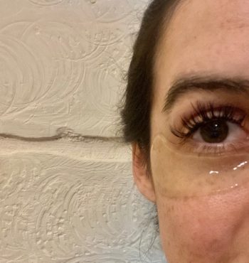 contour des yeux